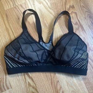 Lululemon bra 36D